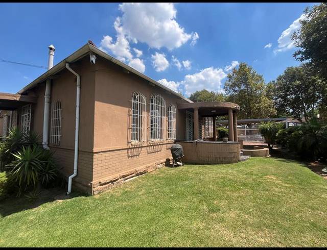 4 BEDROOM HOUSE FOR SALE IN DELVILLE